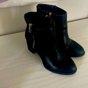 Black ankle boot